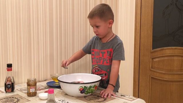 Курица в медовом маринаде от трёхлетнего повара!Рецепт ПП курицы! смотреть онлайн