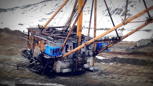 Walking excavator. Шагание ЭШ 15/90 смотреть онлайн