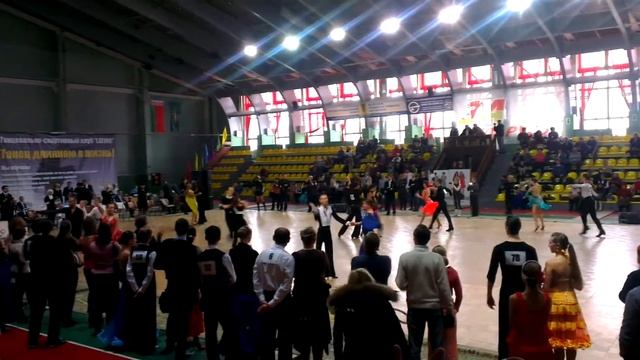 В ритме танца 2013, Мол.+Взр. D Latin, Samba, 1/4 final смотреть онлайн
