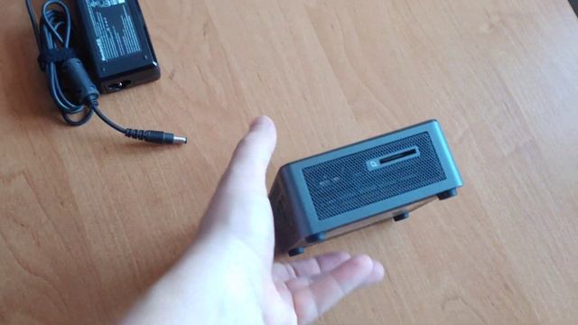 Intel NUC 10 disassembly, replacement of components, insides (Разборка, обзор изнутри) смотреть онлайн
