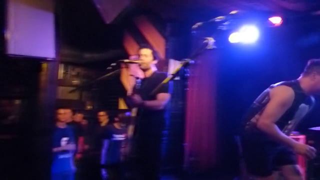 Burning Out In Style, by Joey Cape's Bad Loud @ Winston Amsterdam (2013), IX смотреть онлайн