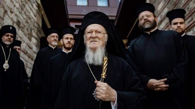 Погрози, тиск, та слова Онуфрія: Що хотіли зробити з митрополитом МП, за відмову підписати постанов смотреть онлайн
