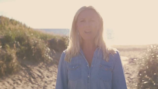 Hannah Svensson - She will run away смотреть онлайн