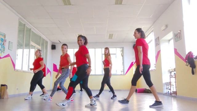 ?Baila con Nathy ??Gotan Projet? -Milonga de amor- смотреть онлайн
