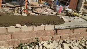 Приспособление для кладки блоков, кирпича на раствор.