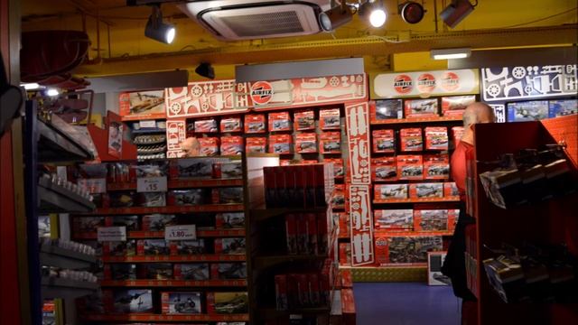 Hamleys London смотреть онлайн