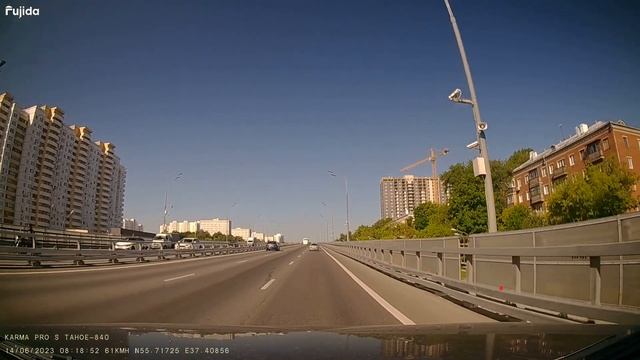 Fujida Karma Pro S WiFi - солнечным утром по Можайскому шоссе