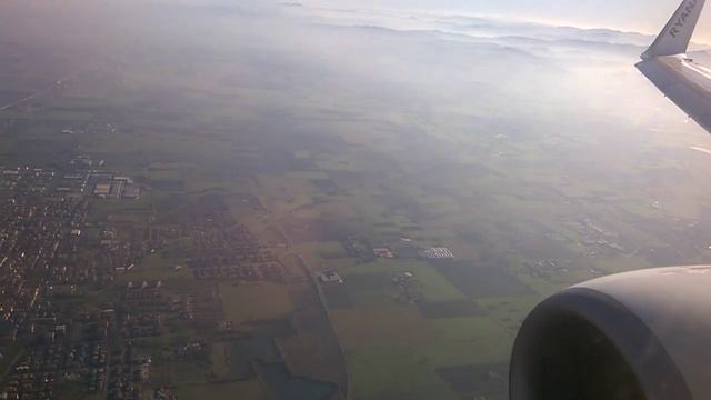 Atterraggio Ryanair 737-800 Aeroporto Bologna-Marconi