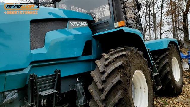 Трактор ХТЗ 243К в поле! смотреть онлайн