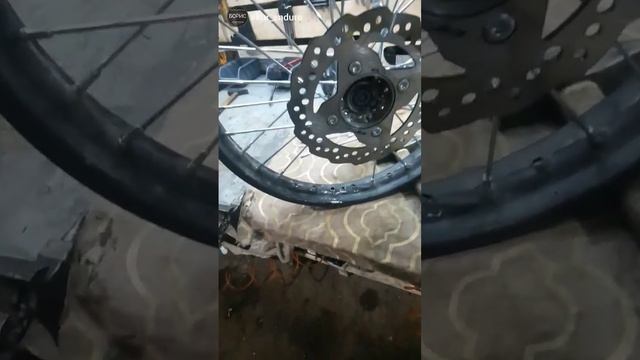 самостоятельный ремонт #fmx #garage66 #kamensk #kur_enduro #ekb #ff22 #ktm смотреть онлайн