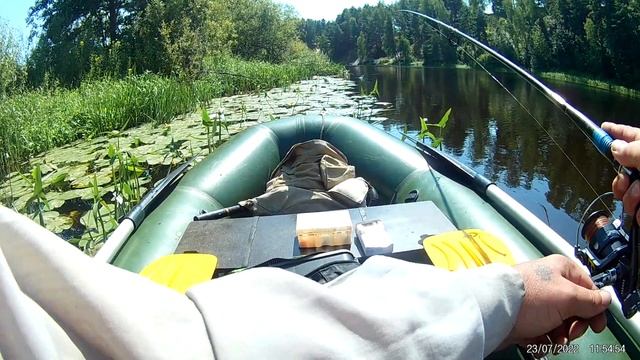УРА ! - ПОППЕР, ВЕРТУНЫ, И ЛОВЛЯ НА УДОЧКУ , щука, плотва, красноперка смотреть онлайн