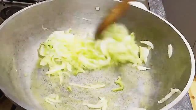 AZERBAYCAN METBEXİNDEN ETLİ SOUZ.AZERBAYCAN MUTFAĞI LEZİZPATATESLİ ET YEMEĞİ.КАРТОФЕЛЬНО МЯСНОЙ СОУ смотреть онлайн