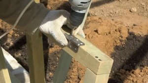 Теплица своими руками из бруса и поликарбоната со съёмной крышей