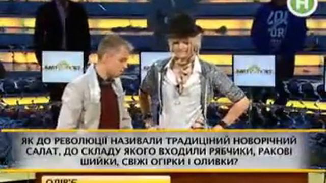 Борис Апрель против блондинок на Новый Год 2010. часть 2