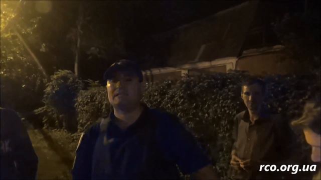 Полицейский Дойчев, уверен в своей безнаказанности (ч.1) смотреть онлайн