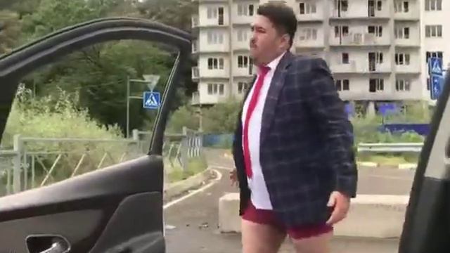 Депутат делает Челленджер смотреть онлайн