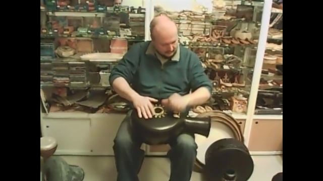 Как играть на уду и дафе, бендире. Кирилл Россолимо смотреть онлайн