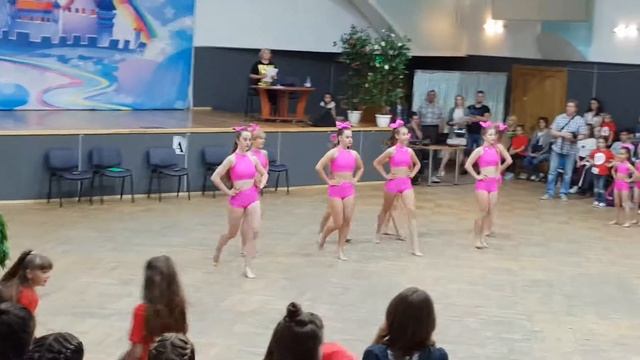Disset Dance Centre, Disco Slow смотреть онлайн