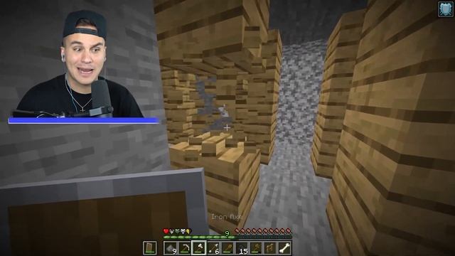 Minecraft But there are Custom Mob Hearts смотреть онлайн