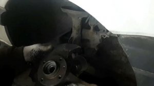 Замена ступичного подшипника Passat b3