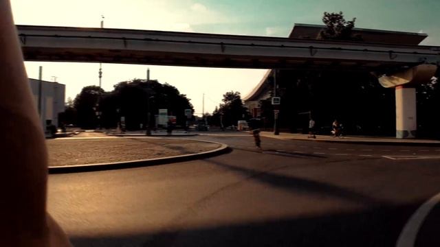 Красивые мужчины на красивых велосипедах | The Adventure · Nocturne XL смотреть онлайн