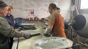 Заливка бетонных изделий по технологии Мрамор из бетона специалистами компании ЛОБАС