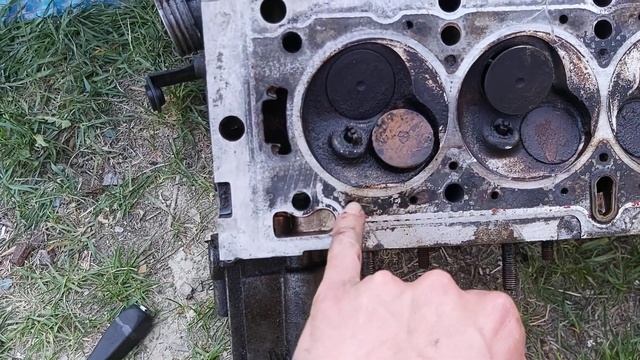 Renault scenic 1.6 szerelgetés смотреть онлайн