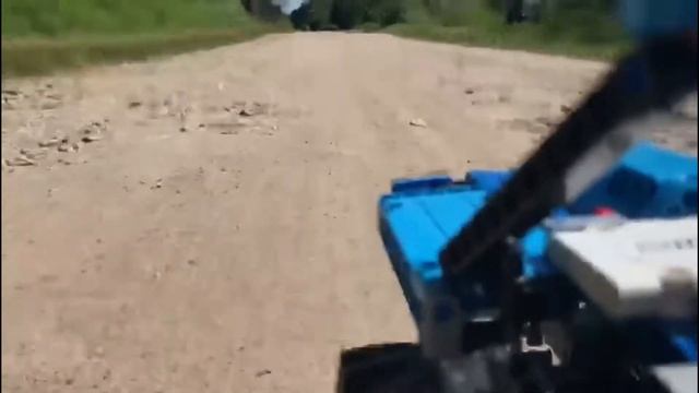 Лего техник внедорожник с мягкой подвеской. 1 смотреть онлайн