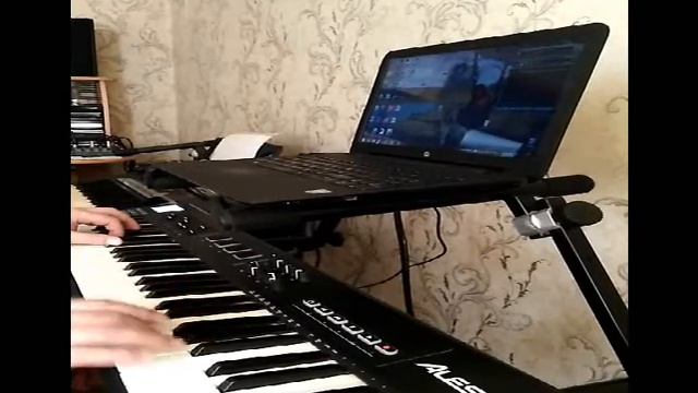 SD & DAN - Cosmic 20 New Melody (Playing Melody by the author) Alesis QX61 (Slide and VIDEO) смотреть онлайн