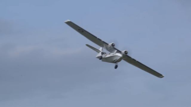 PBY-5A Catalina at Abingdon 1st May 2016 смотреть онлайн