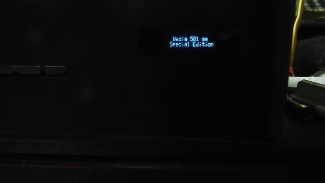 Wadia 581 SE (Special Edition) SACD player which doesn't read discs and has no digital Inputs or Ou смотреть онлайн