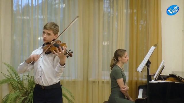 Видеозапись открытого урока преподавателя класс скрипки Марии Владимировна Мартышевой