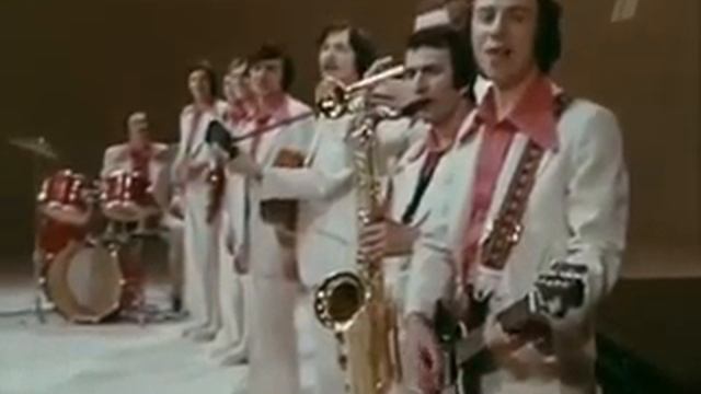 1977 Идёт солдат (ВИА Пламя) смотреть онлайн