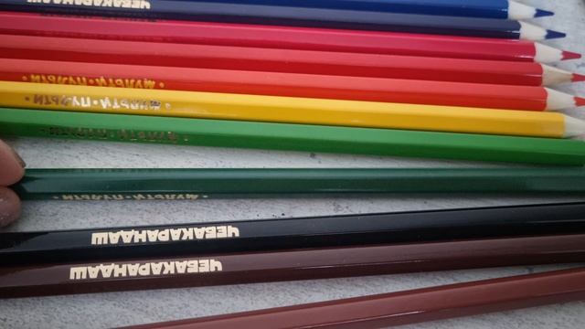 Цветные КАРАНДАШИ Мульти-пульти ЧЕБУРАШКА. 12 цветов. смотреть онлайн