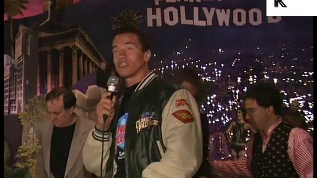 1995 Arnold Schwarzenegger at Planet Hollywood, London смотреть онлайн