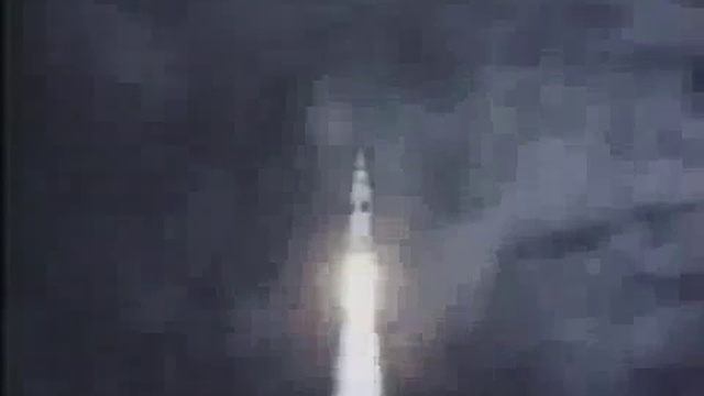 ЛУНА ОБИТАЕМА.