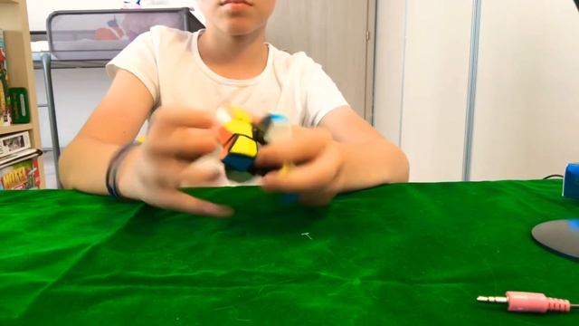 Unboxing!!! La un finger cube смотреть онлайн