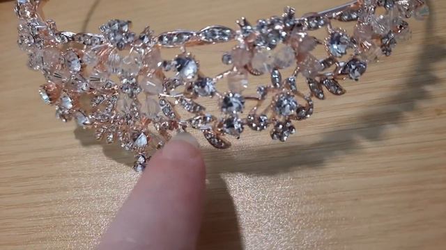 Crown And Tiaras，Princess Crowns Bridal Pageant Tiara Headband Review, Beads And Flowers