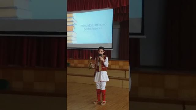 "Бяла роза" "Bjala roza" в изпълнение на Роналдо Димитров смотреть онлайн