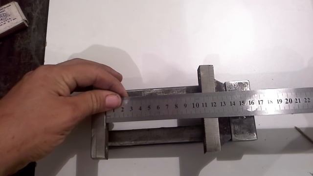 Тиски своими руками..Vices with their hands. смотреть онлайн