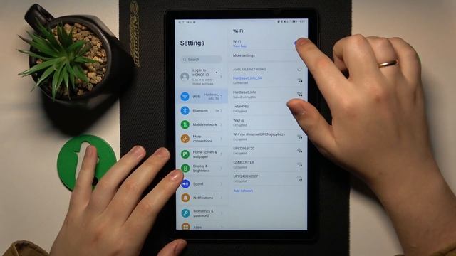 How to Fix WiFi Connectivity Issues on HONOR Pad X8 смотреть онлайн