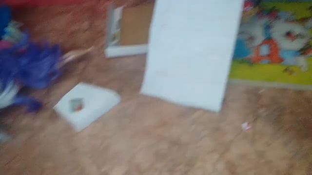 моё первое видео, показываю свой дом для Барби и других кукол. смотреть онлайн