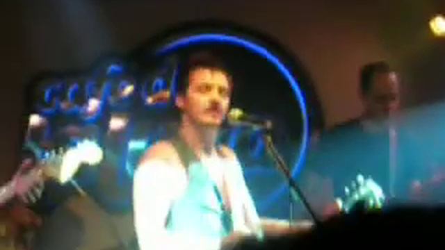 LOS RONALDOS CAFE DE LA LUNA (COMO NO, ESTUVIMOS ALLÍ) смотреть онлайн