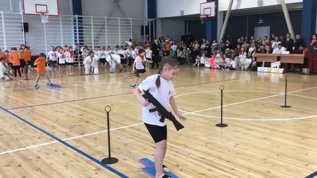 ВЕСЁЛЫЕ СТАРТЫ смотреть онлайн