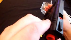 КРУТОЙ пистолет стреляющий орбизами и мягкими пулями