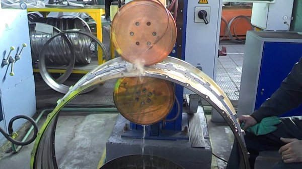 шовная роликовая сварка нержавеющей стали