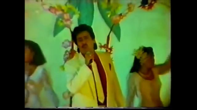 Maile Geet Chhodi Aaye | Movie Song | Sarangi | Saroj Khanal | Karishma Manandhar | Saranga Shresth смотреть онлайн