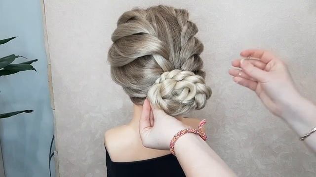 ? Прическа с плетением на длинные волосы / Стильная прическа 2022 смотреть онлайн