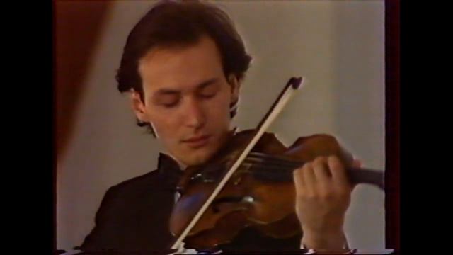 Yannis Mavridis, violin, Robert Smagoulov, viola, Indira Akhmetova, piano. Kazakh TV. 1989-90. смотреть онлайн