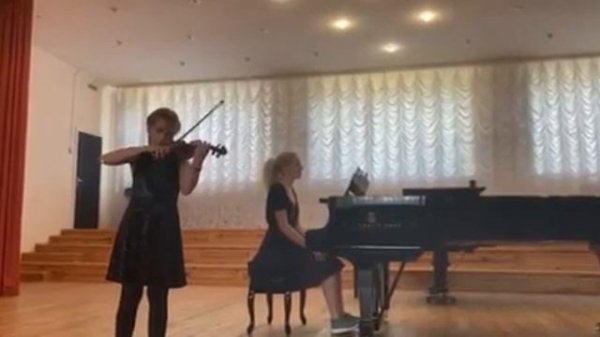 1). О.Станко " Етюд №30" 2).О.Н.Нижанківський "Коломийка"